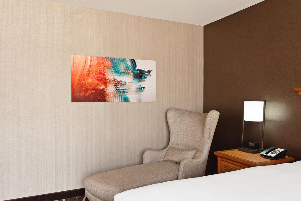 Doubletree By Hilton San Bernardino Hotel Bagian luar foto