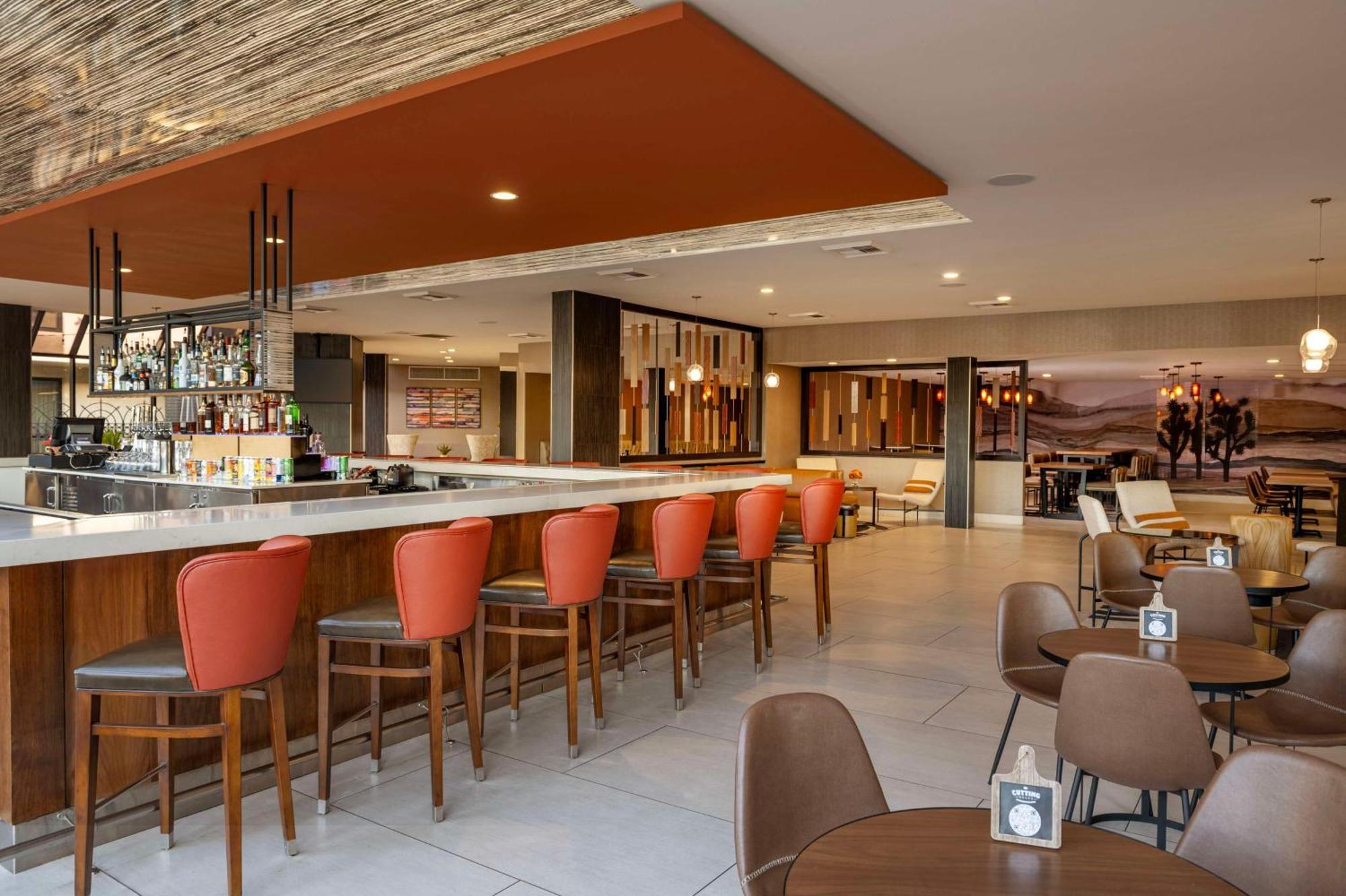 Doubletree By Hilton San Bernardino Hotel Bagian luar foto