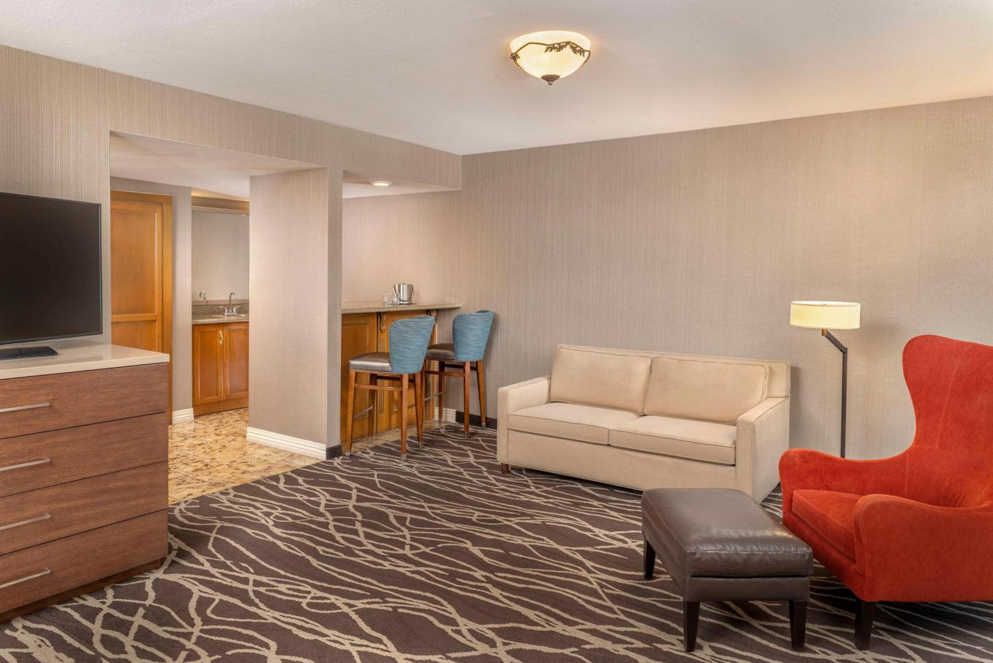 Doubletree By Hilton San Bernardino Hotel Bagian luar foto