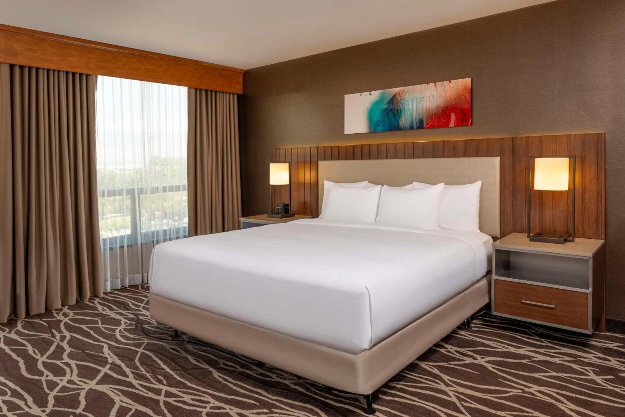 Doubletree By Hilton San Bernardino Hotel Bagian luar foto