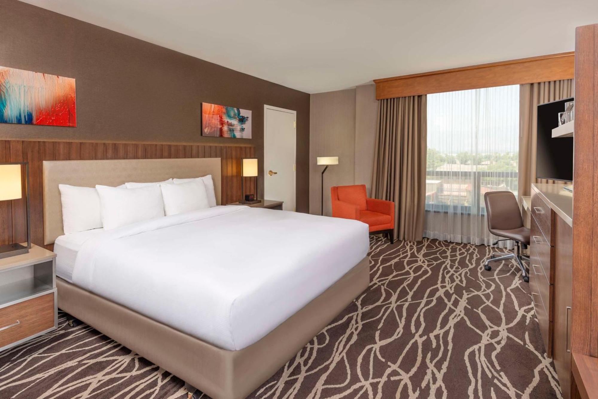 Doubletree By Hilton San Bernardino Hotel Bagian luar foto
